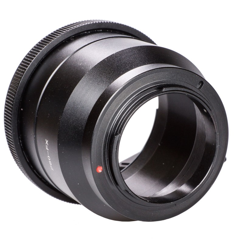 Adapter B.I.G. CTCO za objektiv Pentacon Six na ohišju Fuji X