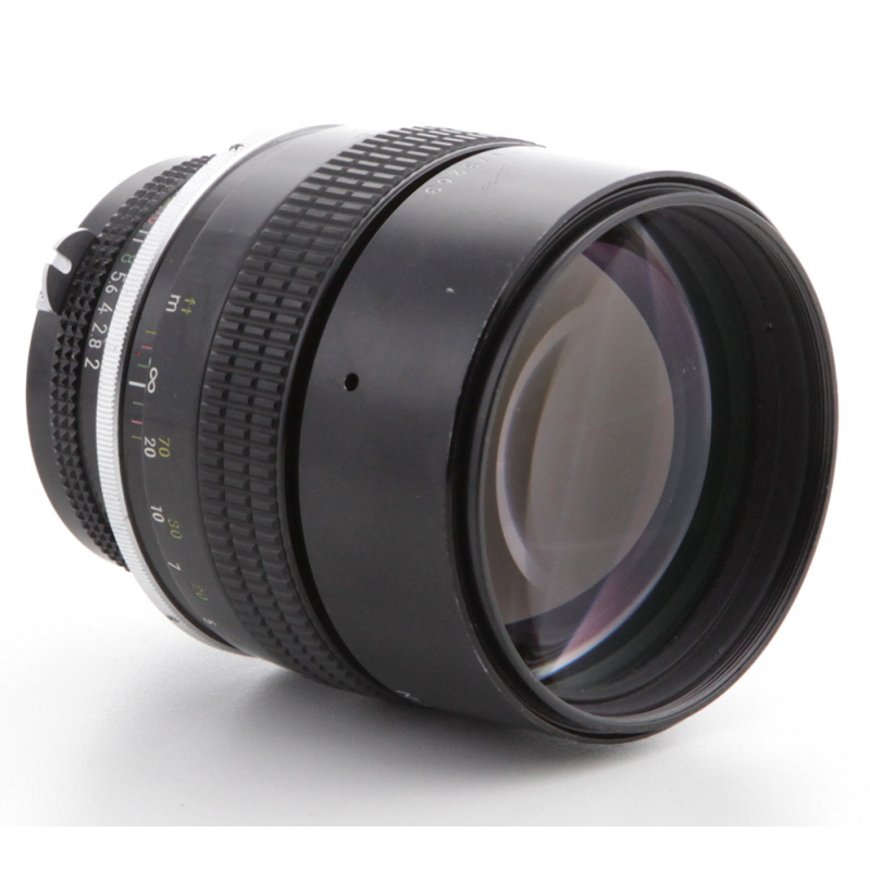 Zľava 53%: Nikkor NON-AI 2/135 mm, secondhand