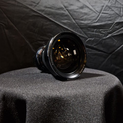 Hasselblad Distagon 4/40 mm, rabljen