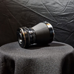 Hasselblad Distagon 4/40 mm, rabljeni