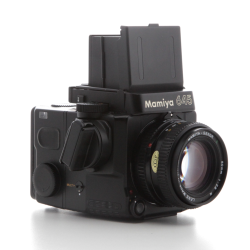 Mamiya 645 set objektiv, kazeta, 2 remene, sportovy hladacik