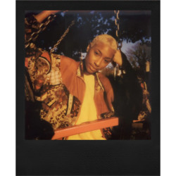 POLAROID i-Type Color, 8× Instant Film black frame