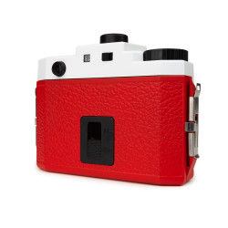 HOLGA 120 GCFN, red