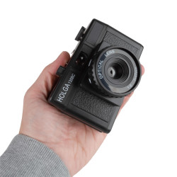 HOLGA 135BC ALL BLACK Edition 35 mm, fotoaparát