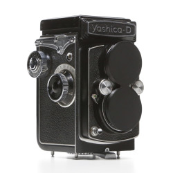 YASHICA17