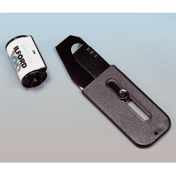 Film extractor from cassette