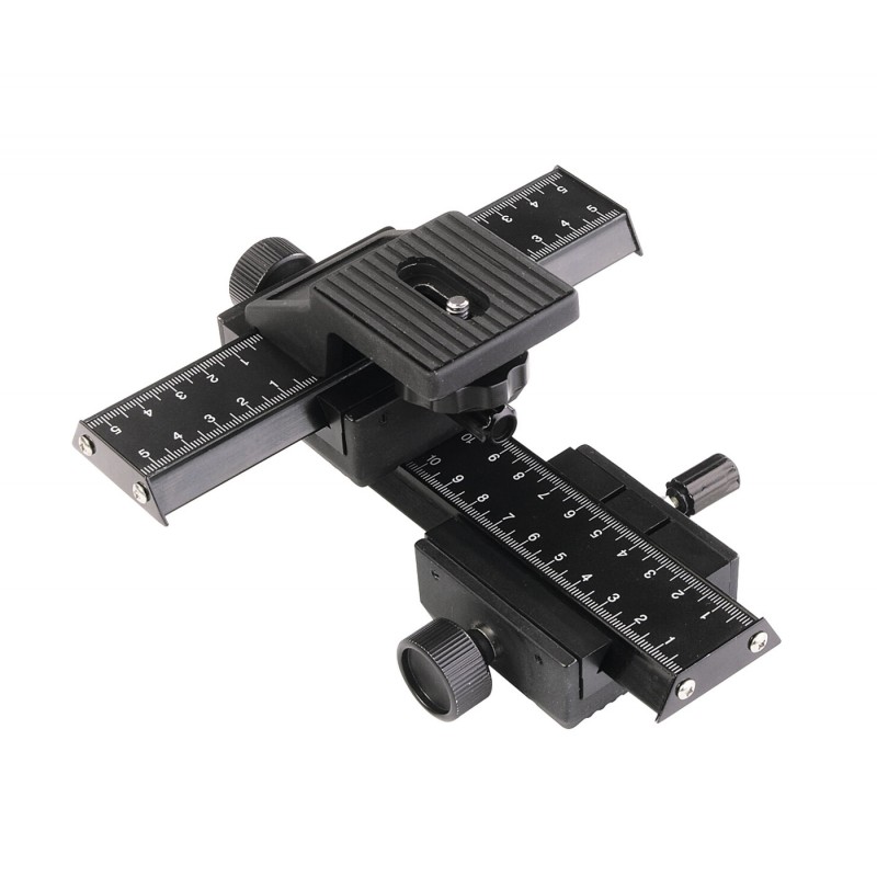 Double adjustment sleds for macro/panorama