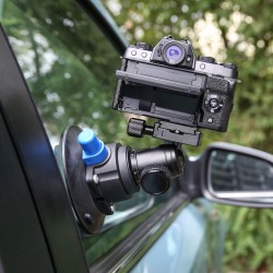 B.I.G. SVC117 suction tripod