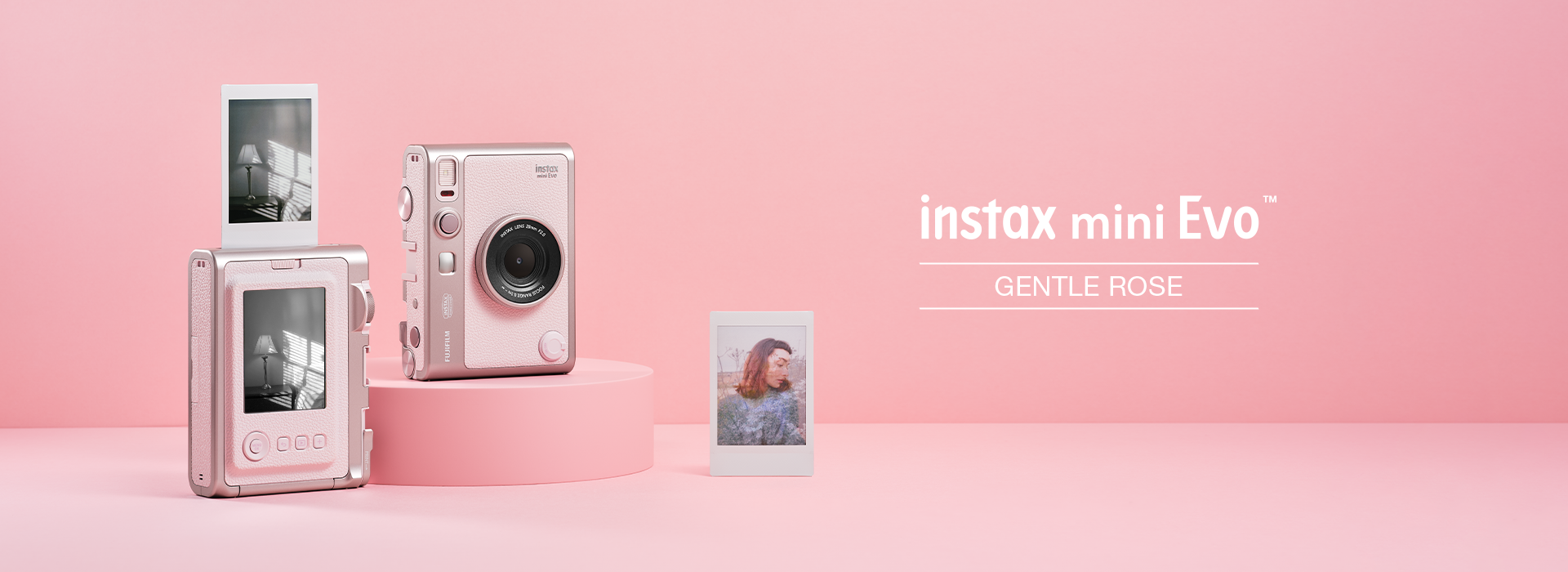 FUJIFILM Instax Mini Evo, gentle rose – hlavný pohľad